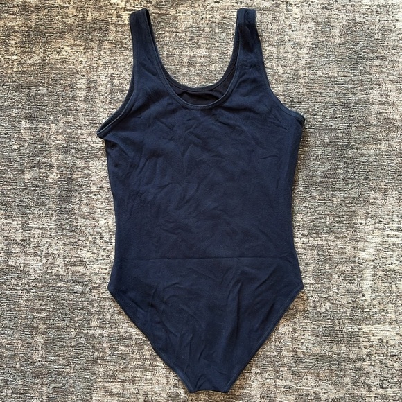 Mondor tank body suit - Medium - Picture 4 of 5